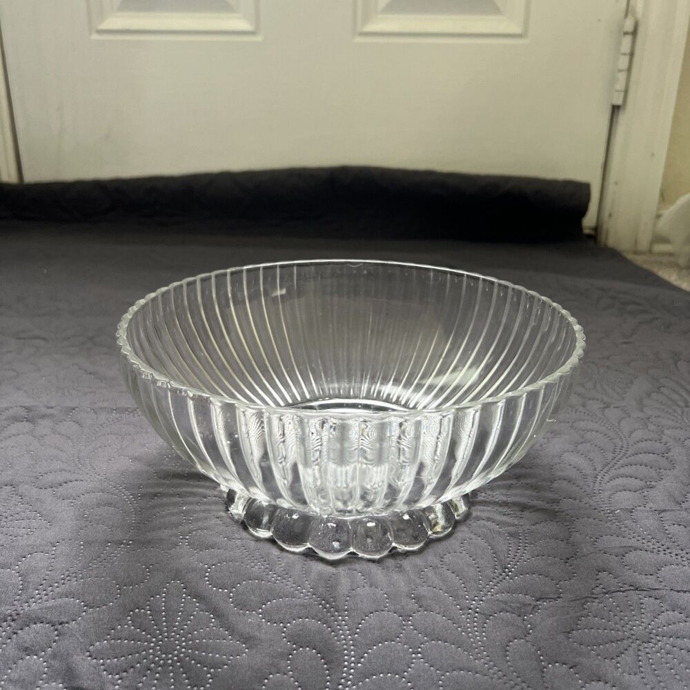 VTG Anchor Hocking:  PATTERN AHC 37 - 9" VERTICAL RIB BALL FOOT SALAD BOWL Serve
